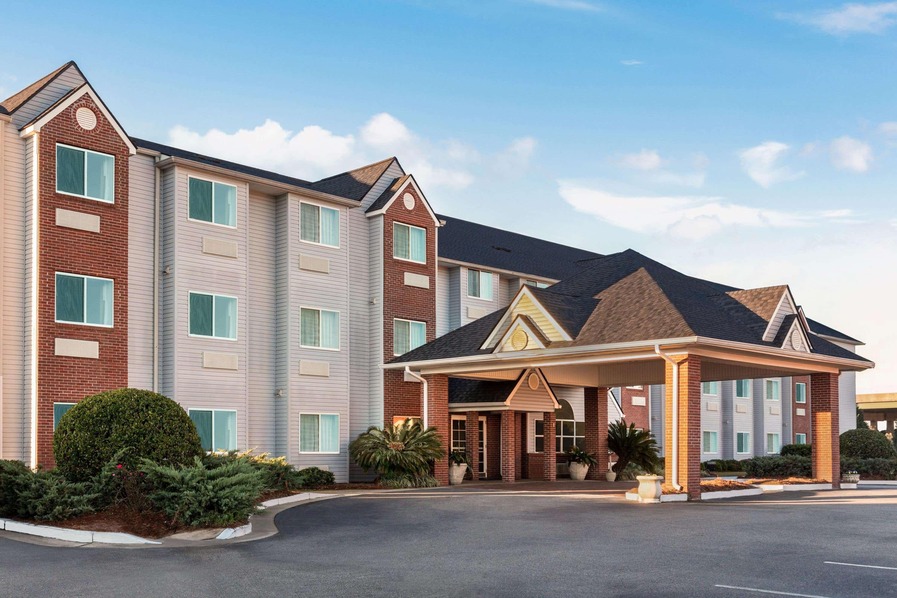 Microtel Inn & Suites By Wyndham Tifton Eksteriør billede