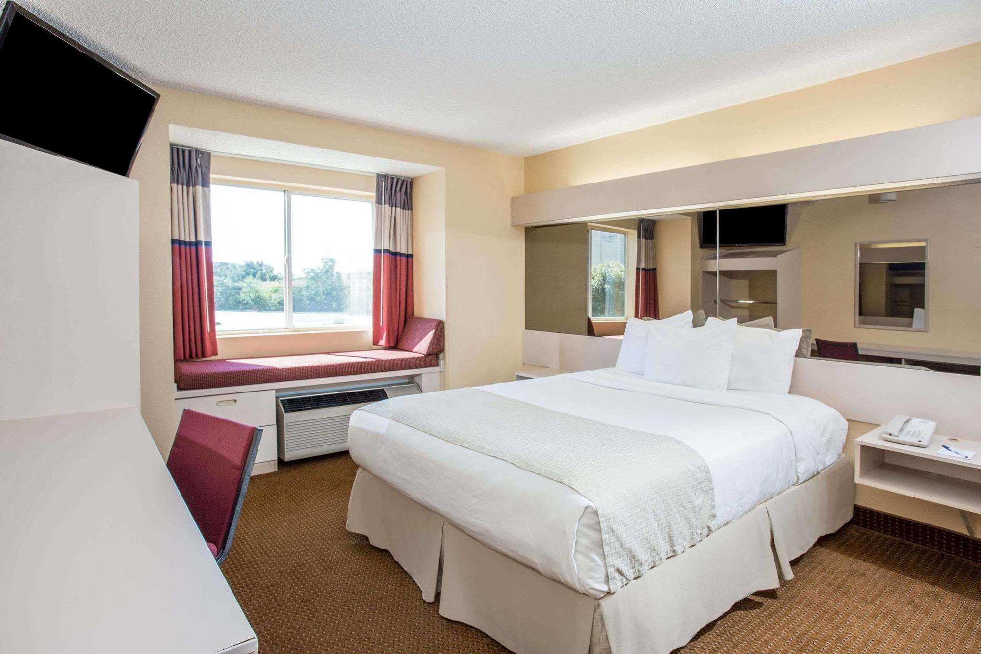 Microtel Inn & Suites By Wyndham Tifton Eksteriør billede